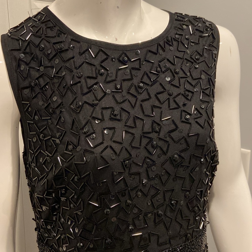 NWOT Mac Duggal geometric beaded cocktail midi - Picture 3 of 14